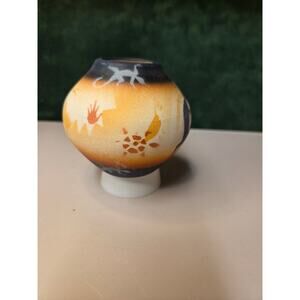 Navaho Miniature Pot signed T Black Dine 3" Tall x 3.5" Wide